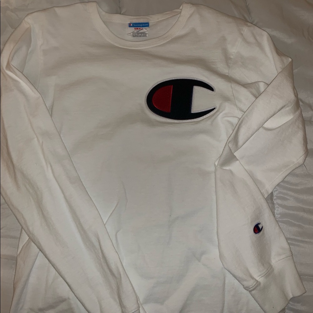Men’s Champion tee. Long sleeve